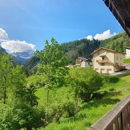 Appartamenti Nonno Gianni Rocca Pietore Exterior foto